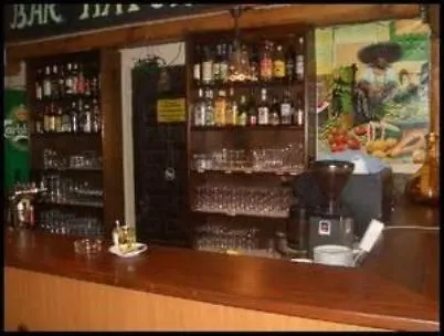 سيتي هوتل كولن 2*