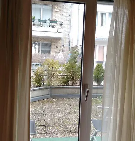 سيتي هوتل كولن